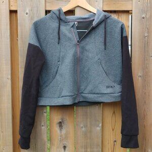 GYMSHARK Cropped Zip Up Hoodie Size Small